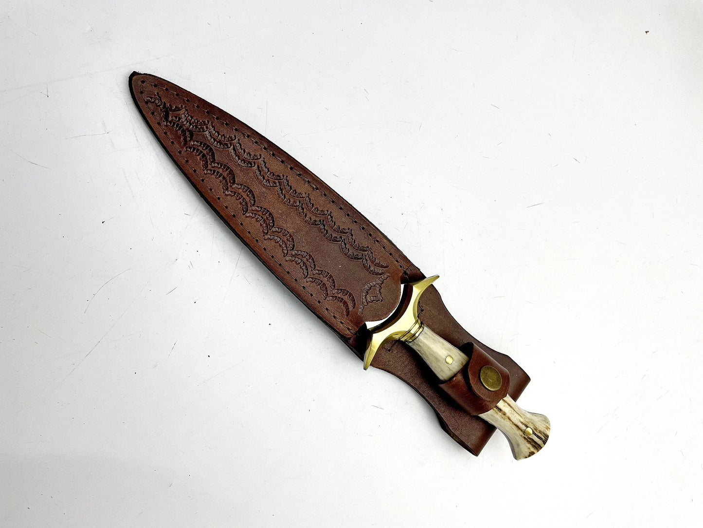 Handgemachtes Hirschgeweih Dolchmesser Personalisiert mit Lederscheide