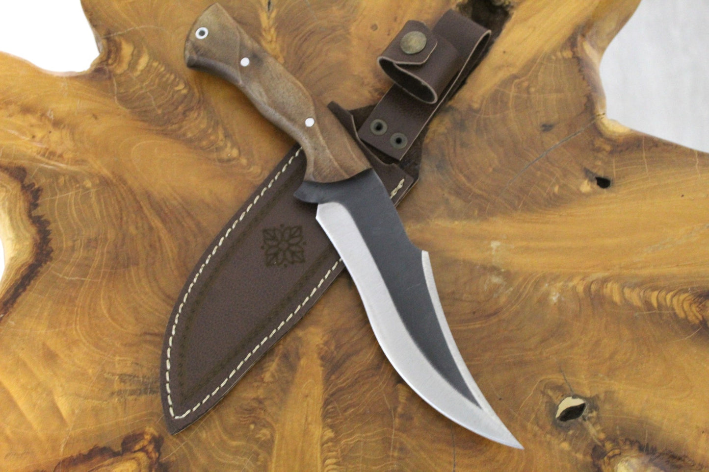 12,6 "professionelles Jagdmesser mit Walnussholz Griff Personalisiert