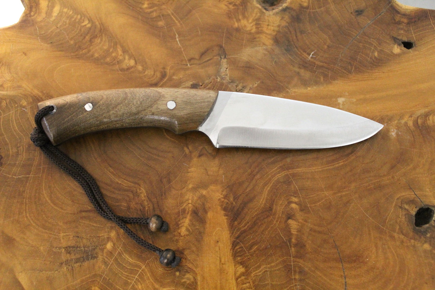 Handgefertigtes Bowie-Bushcraft-Messer Personalisiert