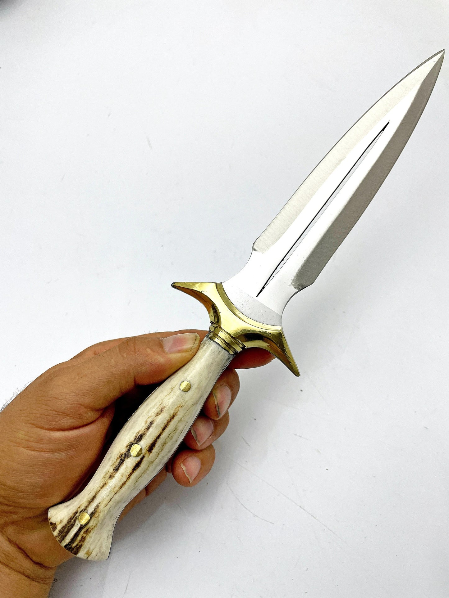 Handgemachtes Hirschgeweih Dolchmesser Personalisiert mit Lederscheide