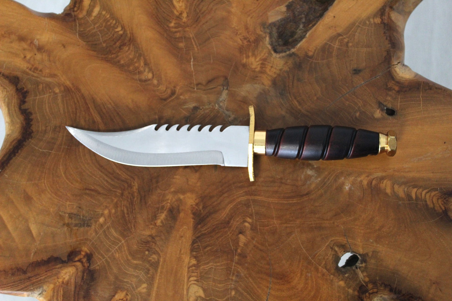 Personalisiertes Jagdmesser mit Etui