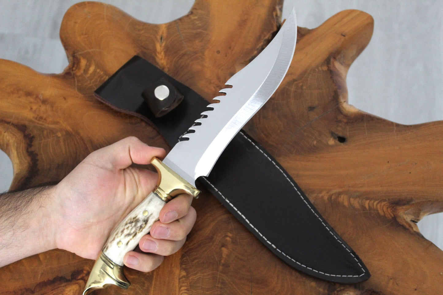 Handgefertigte Hirschgeweih Wolfkopf Messing Jagdmesser