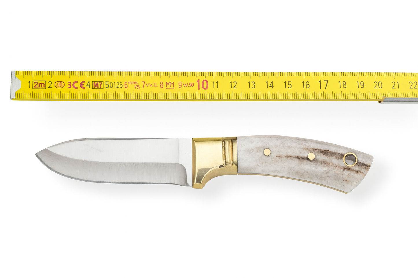 Personalisiertes Jagdmesser Hirschgeweih und Messing Griff