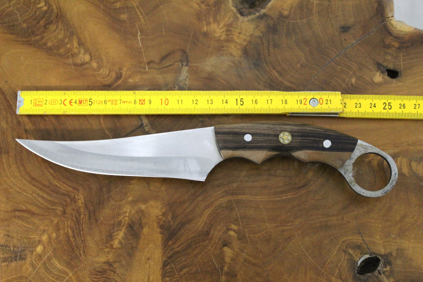 Handgefertigtes Bushcraftmesser mit Lederscheide Personalisiert