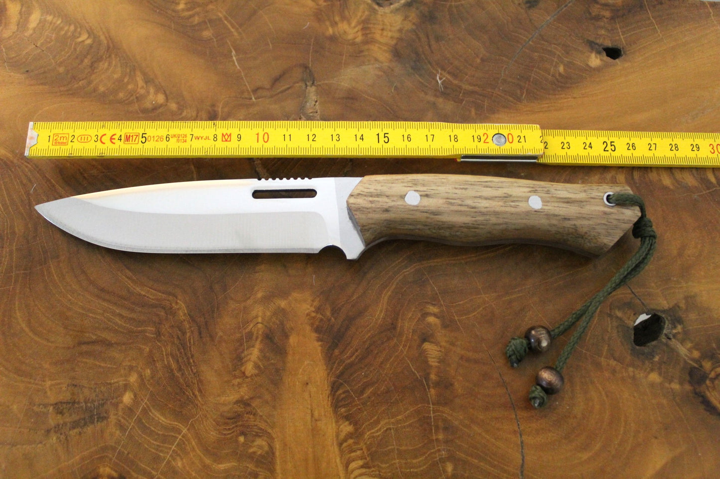 Handgemachtes Jagdmesser Personalisiert mit Lederscheide