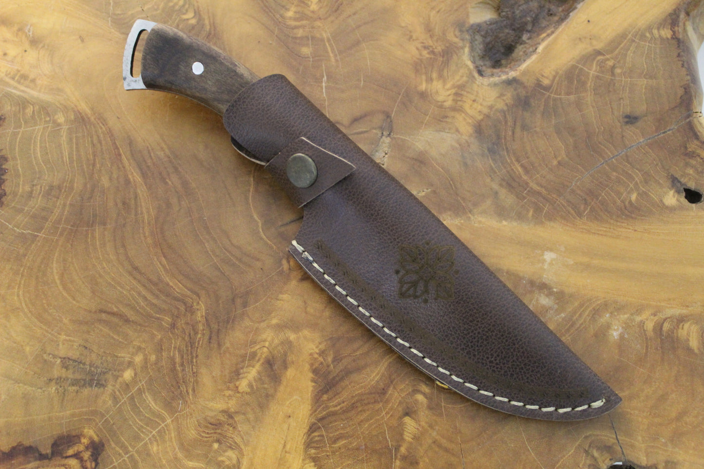 10 " Bushcraft Messer mit Walnussholz Griff Personalisiert