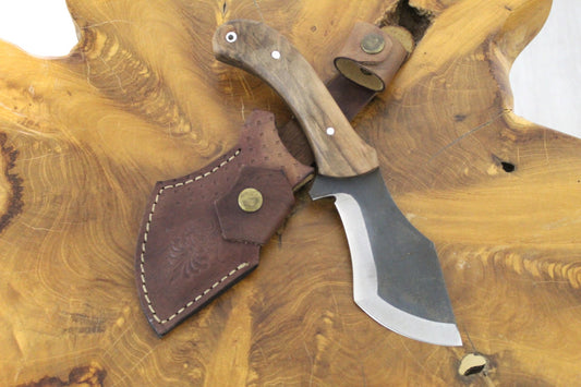 Handgemachtes Walnussholz Tracker Messer mit Scheide