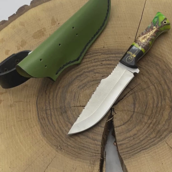 Handgeschmiedetes Outdoor-Messer mit echtem Epoxyd Griff, D2-Stahl und passender Lederscheide - hochwertiges Jagdmesser für Sammler und Jäger